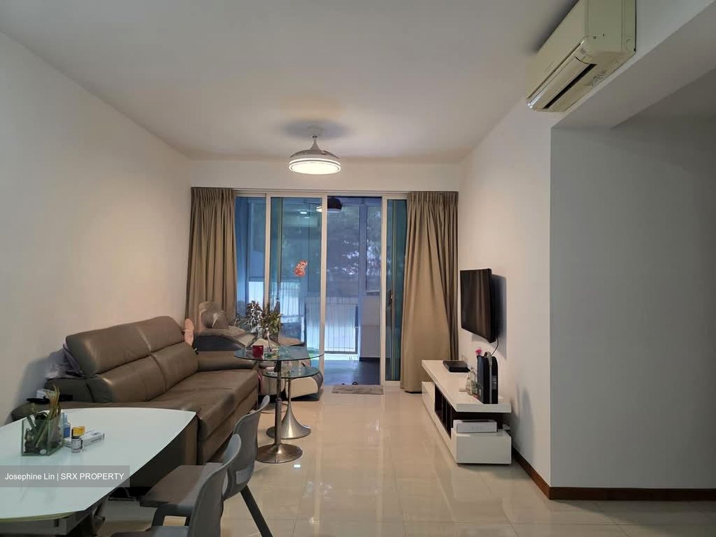 1 Canberra (D27), Condominium #575034901